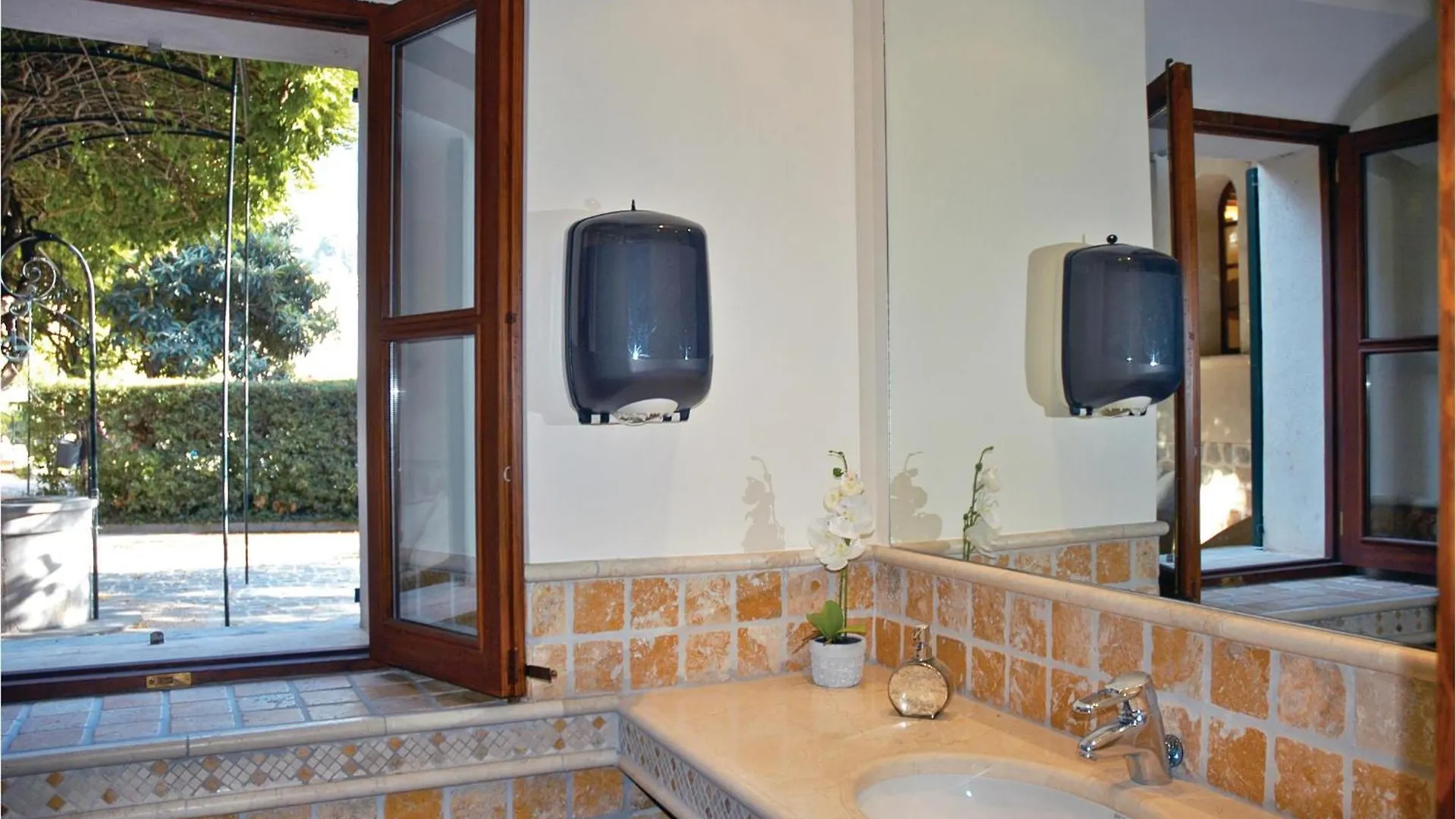 Awesome Home In Soller With Outdoor Swimming Pool Сasa de vacaciones