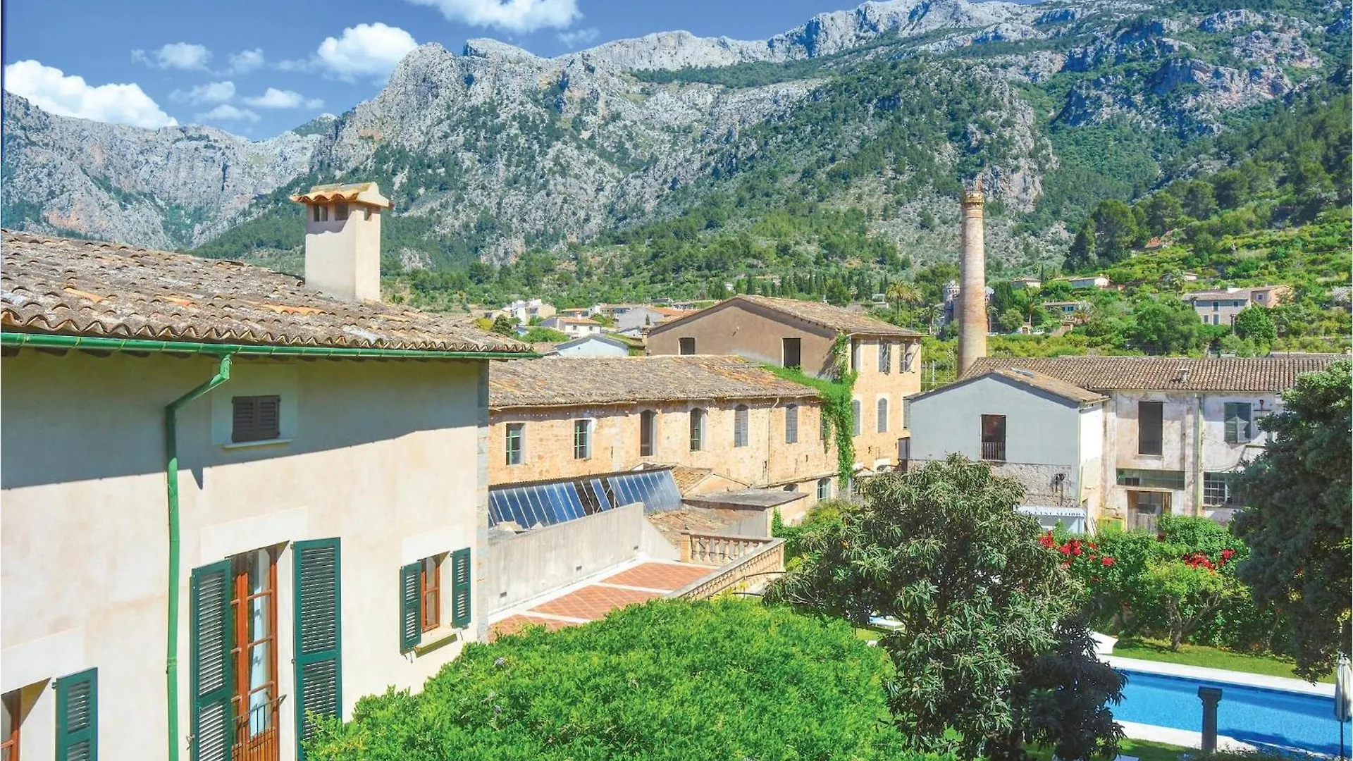 Awesome Home In Soller With Outdoor Swimming Pool 0*,