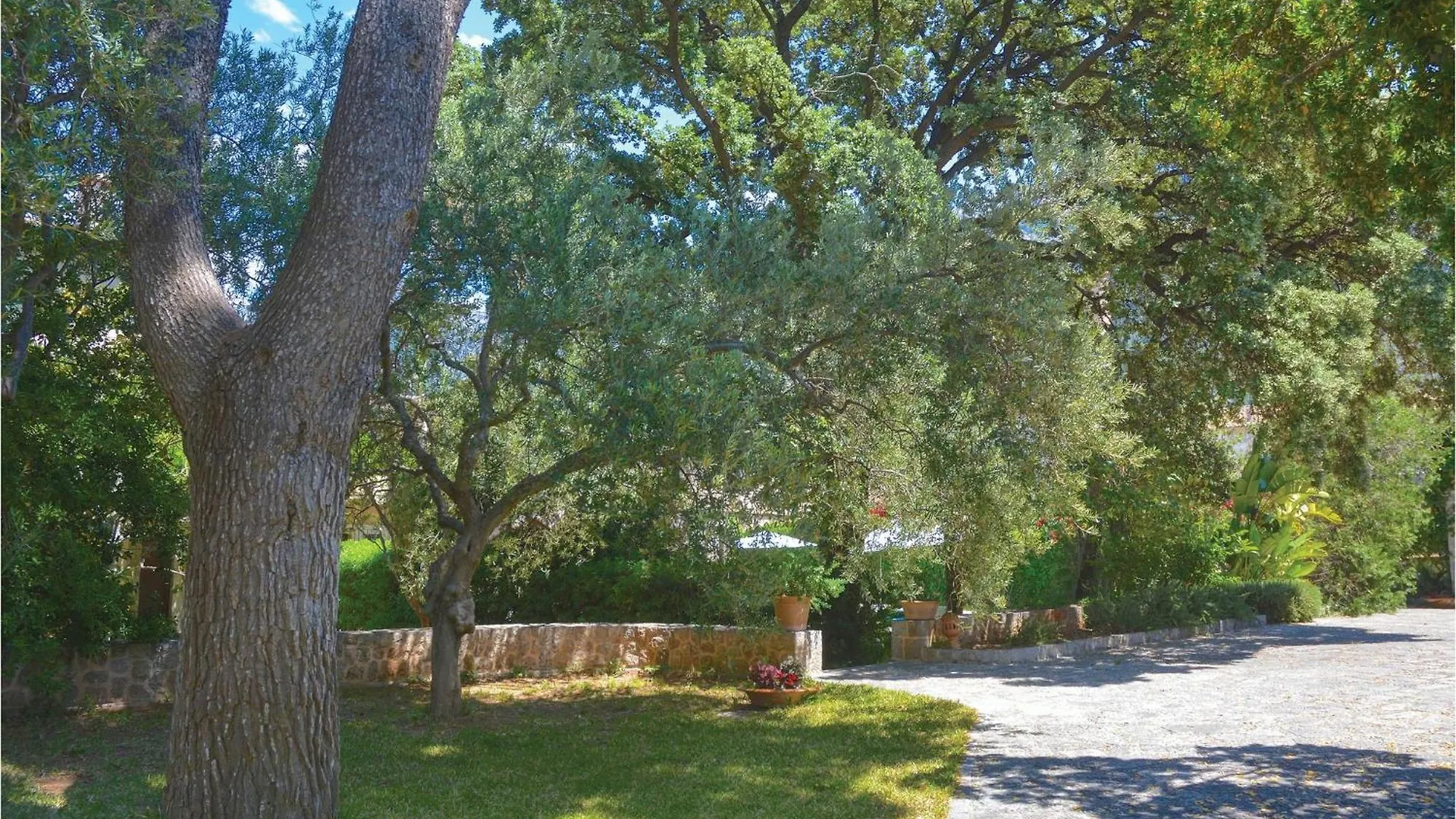 Awesome Home In Soller With Outdoor Swimming Pool España