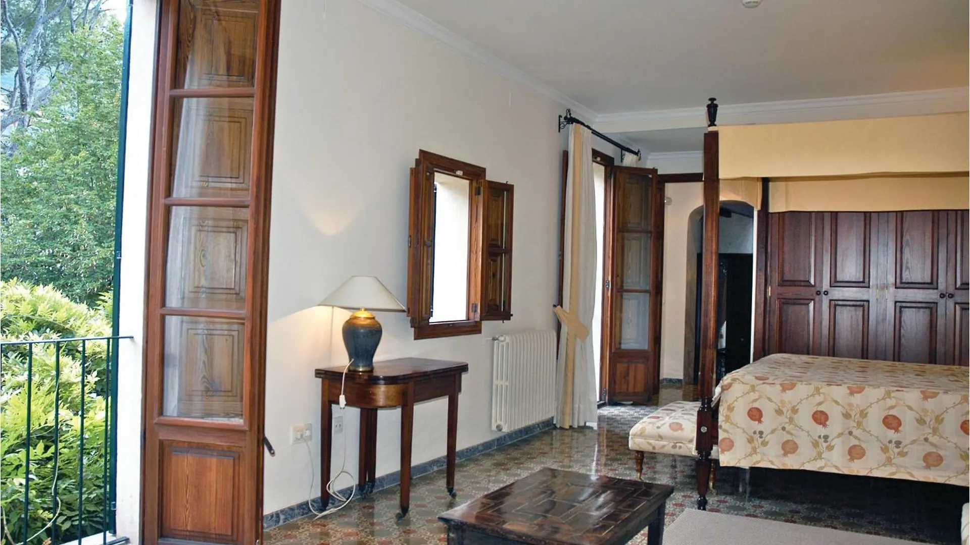 Awesome Home In Soller With Outdoor Swimming Pool Сasa de vacaciones